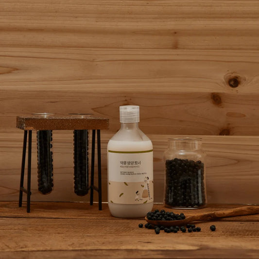 Round Lab - Soybean Nourishing Toner 300 ml